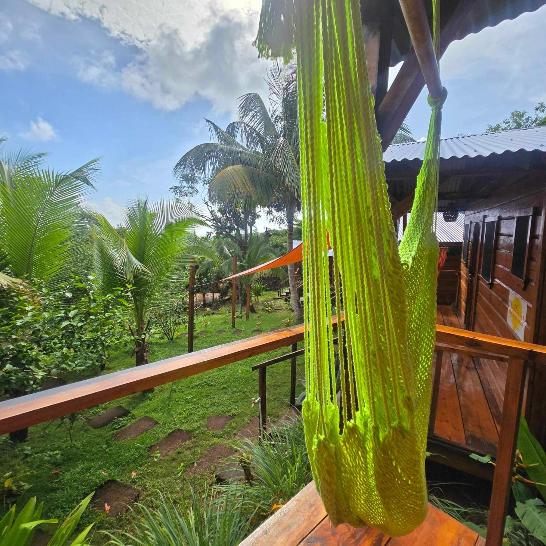 Отель The Lighthouse Retreat, Little Corn Island, Nicaragua Экстерьер фото